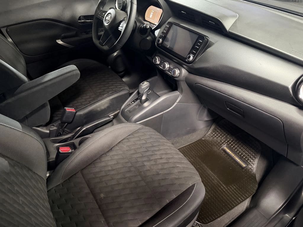 Nissan Kicks Advance año 2023