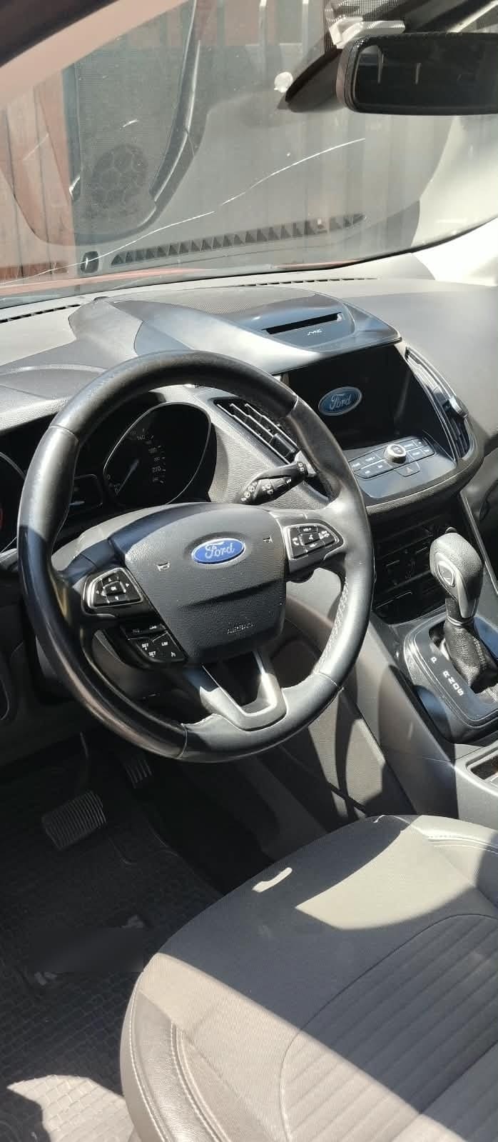 FORD ESCAPE 2.0 Se Ecoboost At 4x2 año 2019