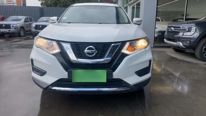 Nissan X-Trail 2.5 Drive 4x2 At 5p año 2021