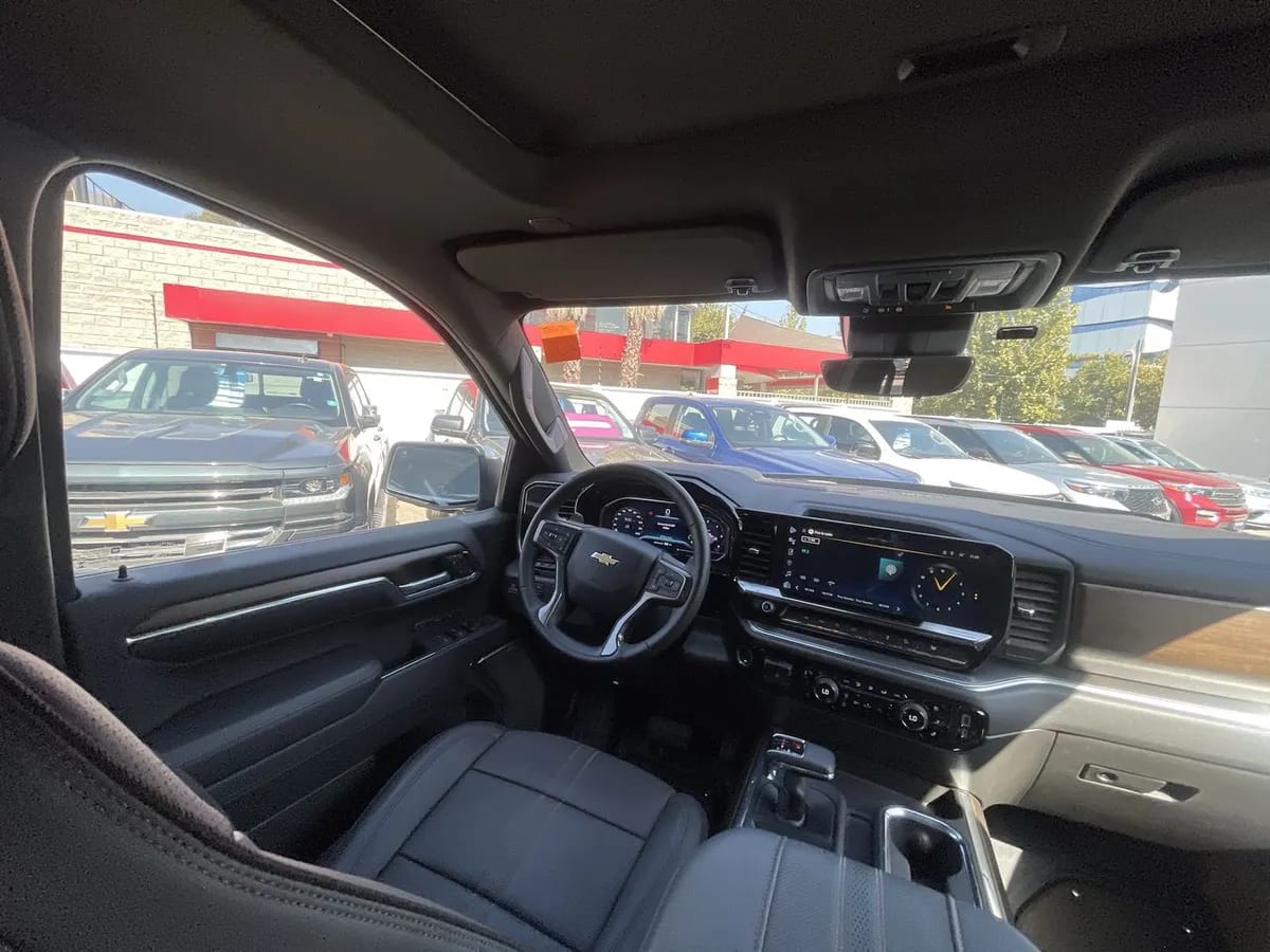 Chevrolet Silverado 3.0 High Country 4x4 At 4p año 2024