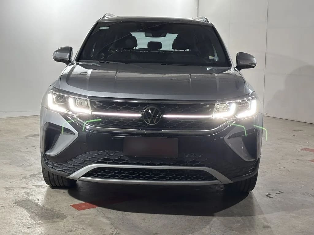 Volkswagen Taos Aut año 2025