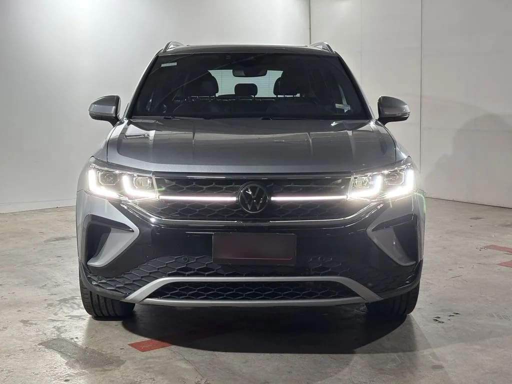 Volkswagen Taos Aut año 2025