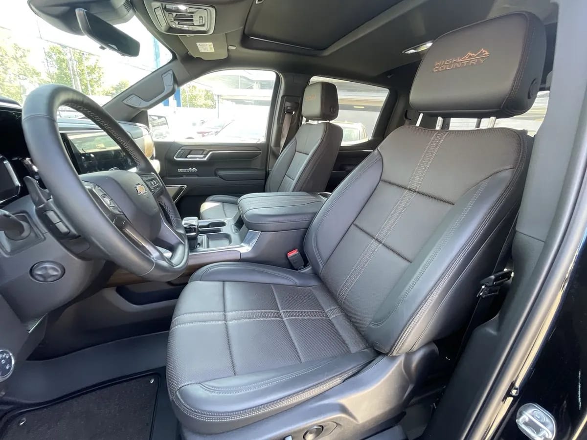 Chevrolet Silverado 3.0 High Country 4x4 At 4p año 2024