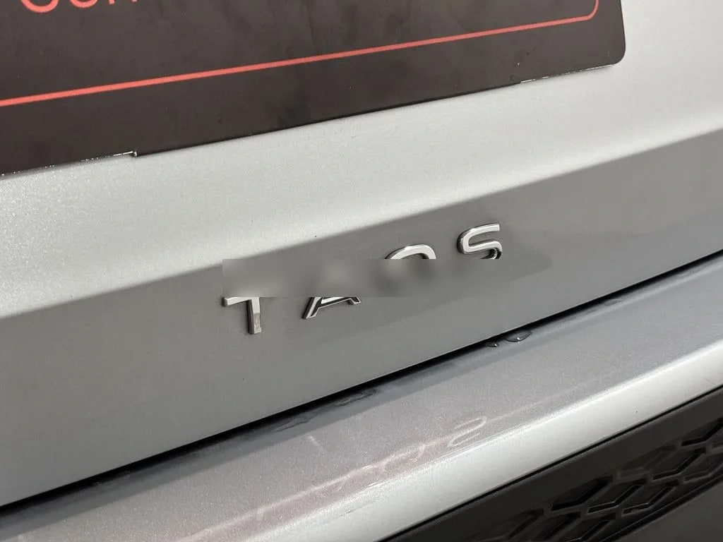 Volkswagen Taos Aut año 2025