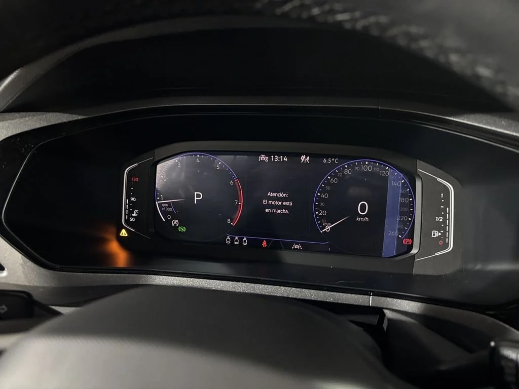 Volkswagen Taos Aut año 2025