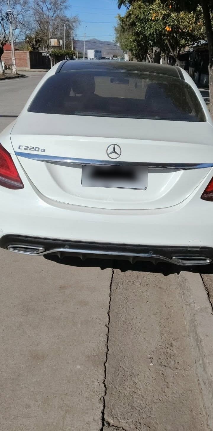 MERCEDES BENZ C220 2.0 Fl At Diesel año 2019