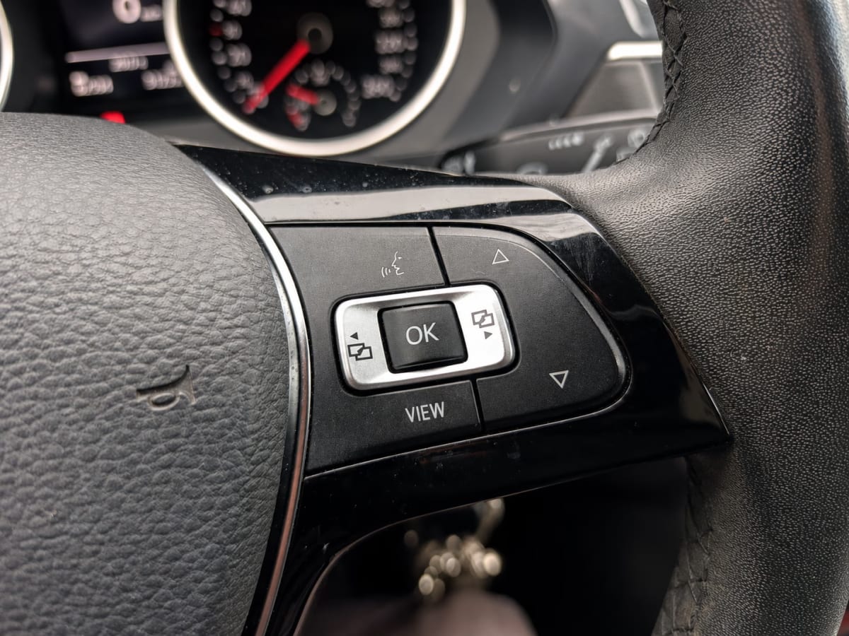 Volkswagen Tiguan Comfortline año 2021