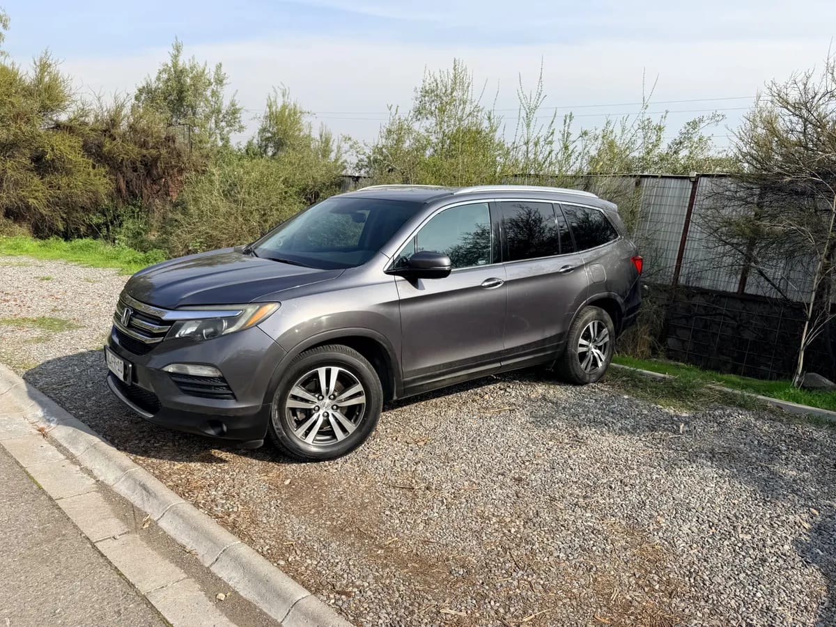 HONDA PILOT 3.5 Touring At 4x4 año 2017