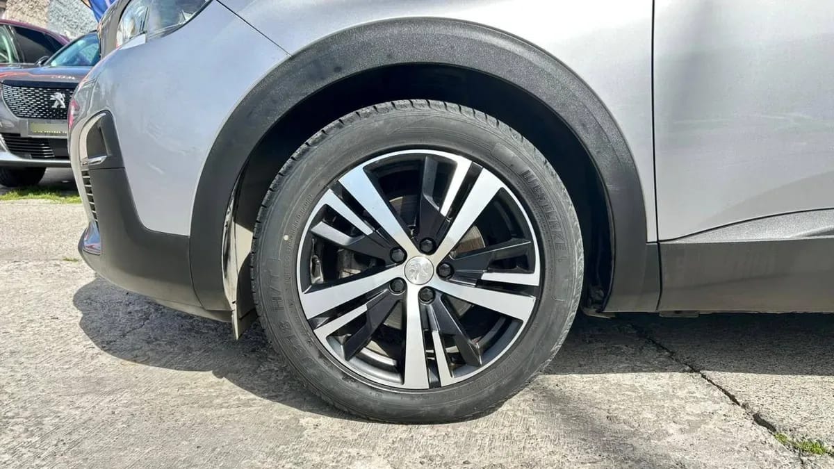 Peugeot 3008 1.6 Active 4x2 Thp 165hp Eat6 5p año 2018