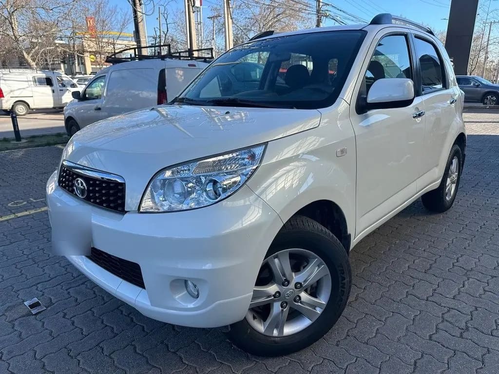 Toyota Rush Lujo 4x2 1.5 Mt año 2017