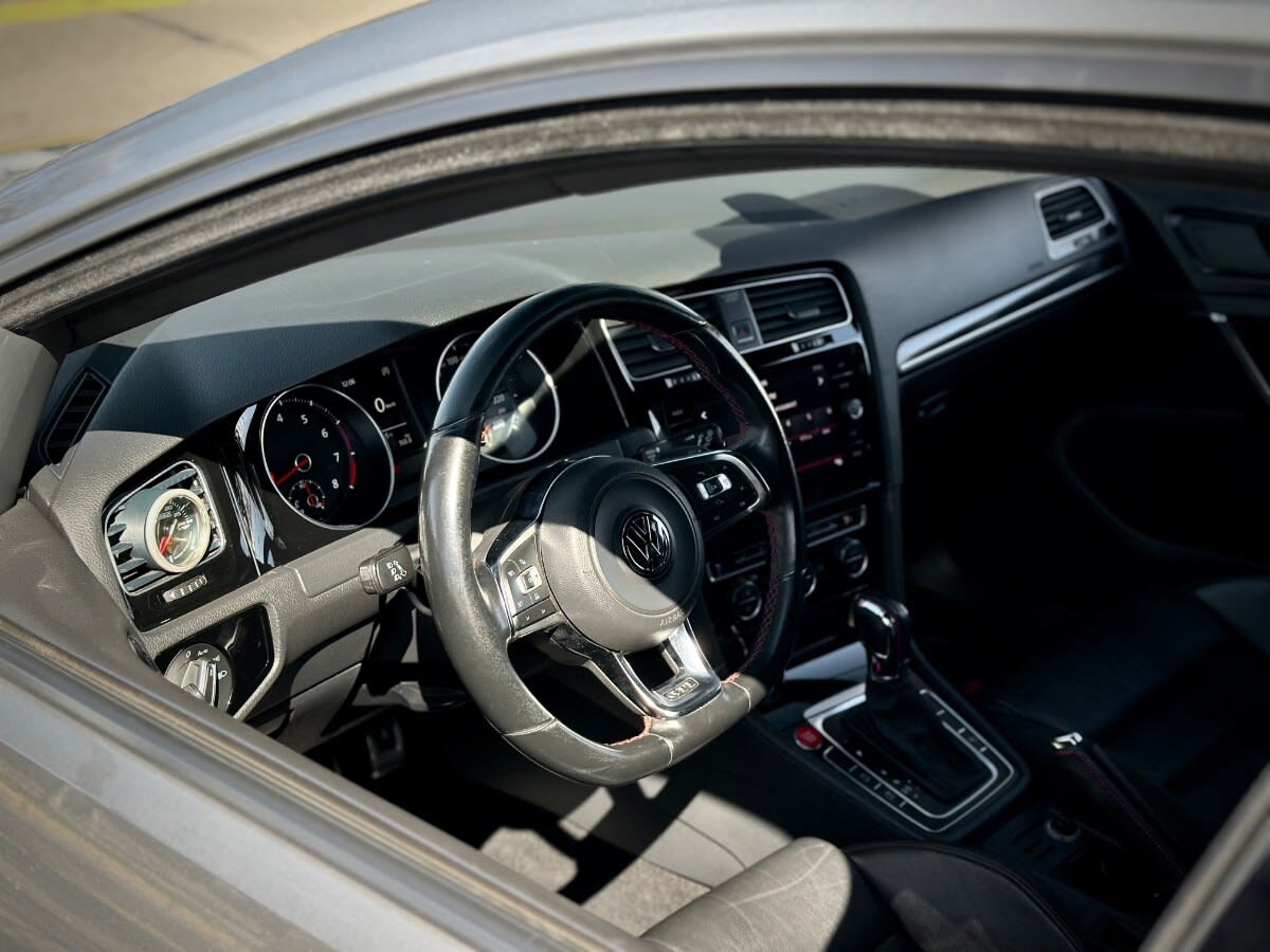 Volkswagen Golf Gti año 2018