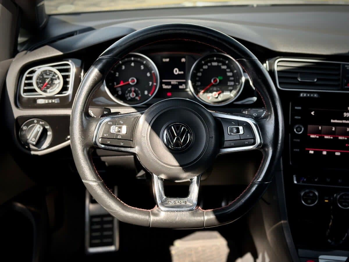 Volkswagen Golf Gti año 2018