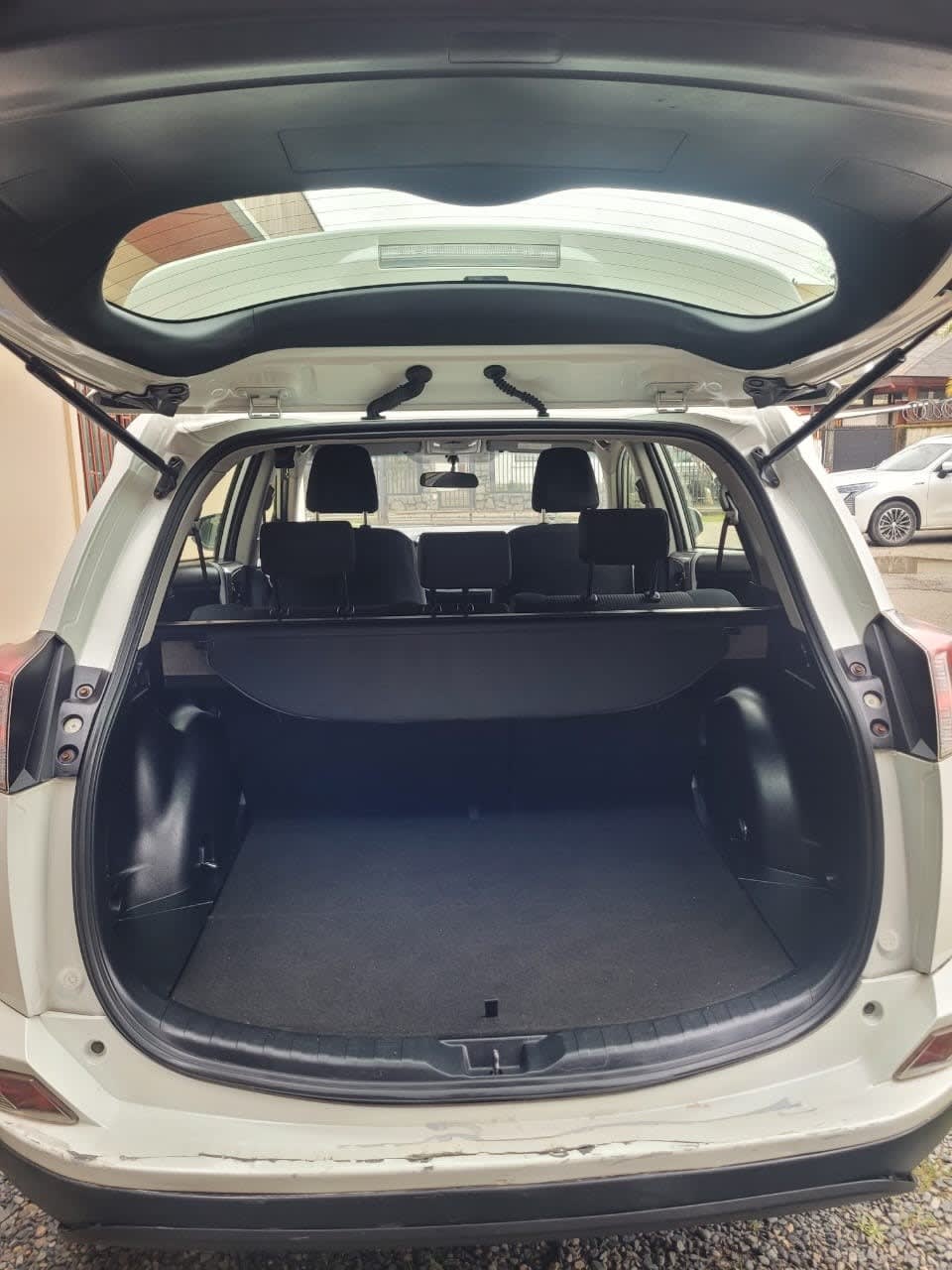 TOYOTA RAV4 2.0 Super Lujo Mt 4x4 año 2016