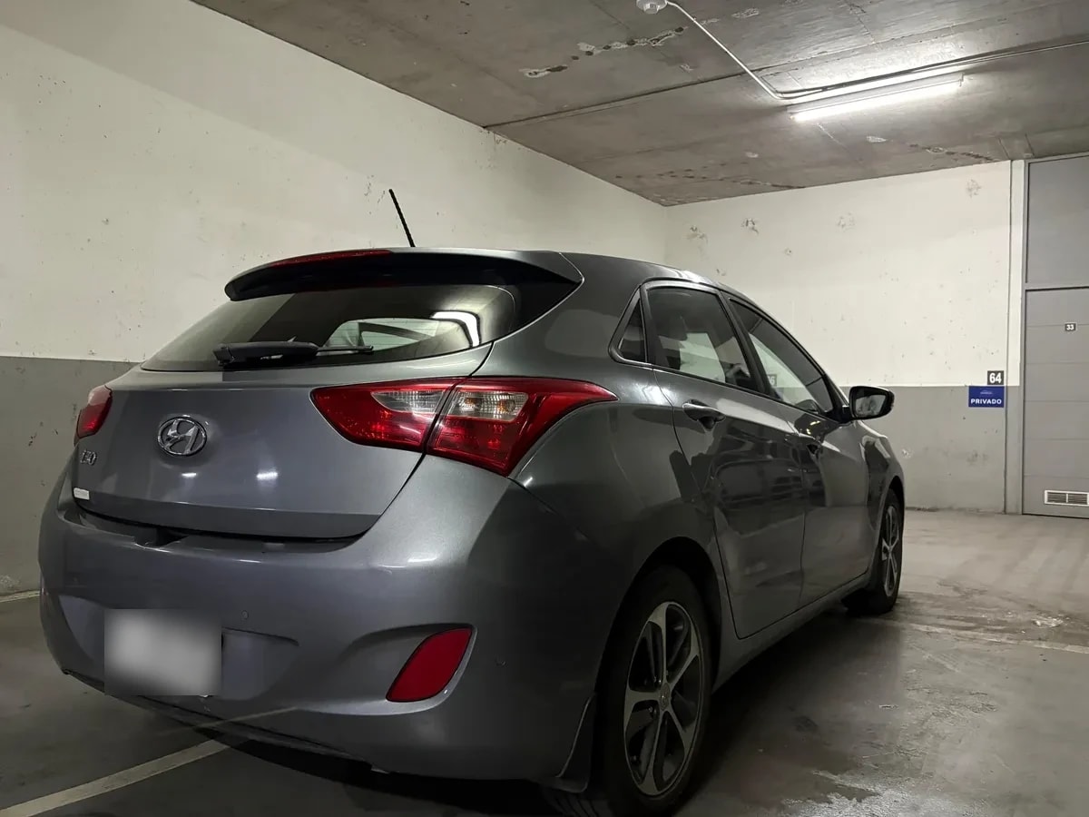 HYUNDAI I-30 1.6 Gd Gls Sun Mt año 2017