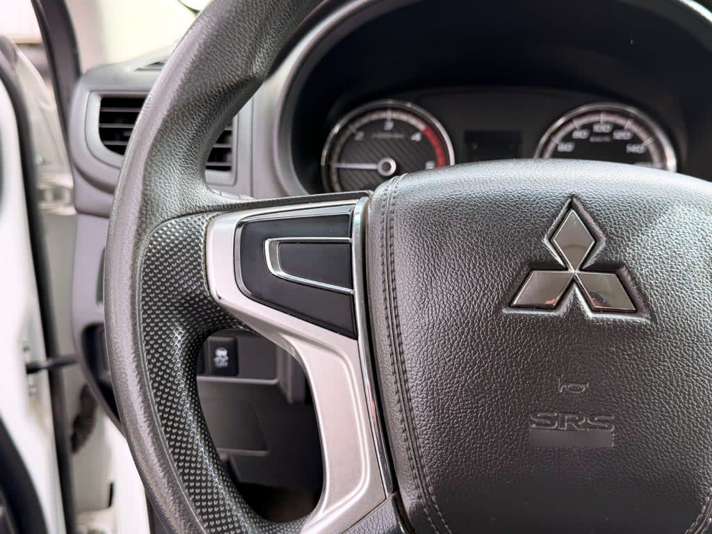 Mitsubishi L200 2.4 Katana Cr año 2023