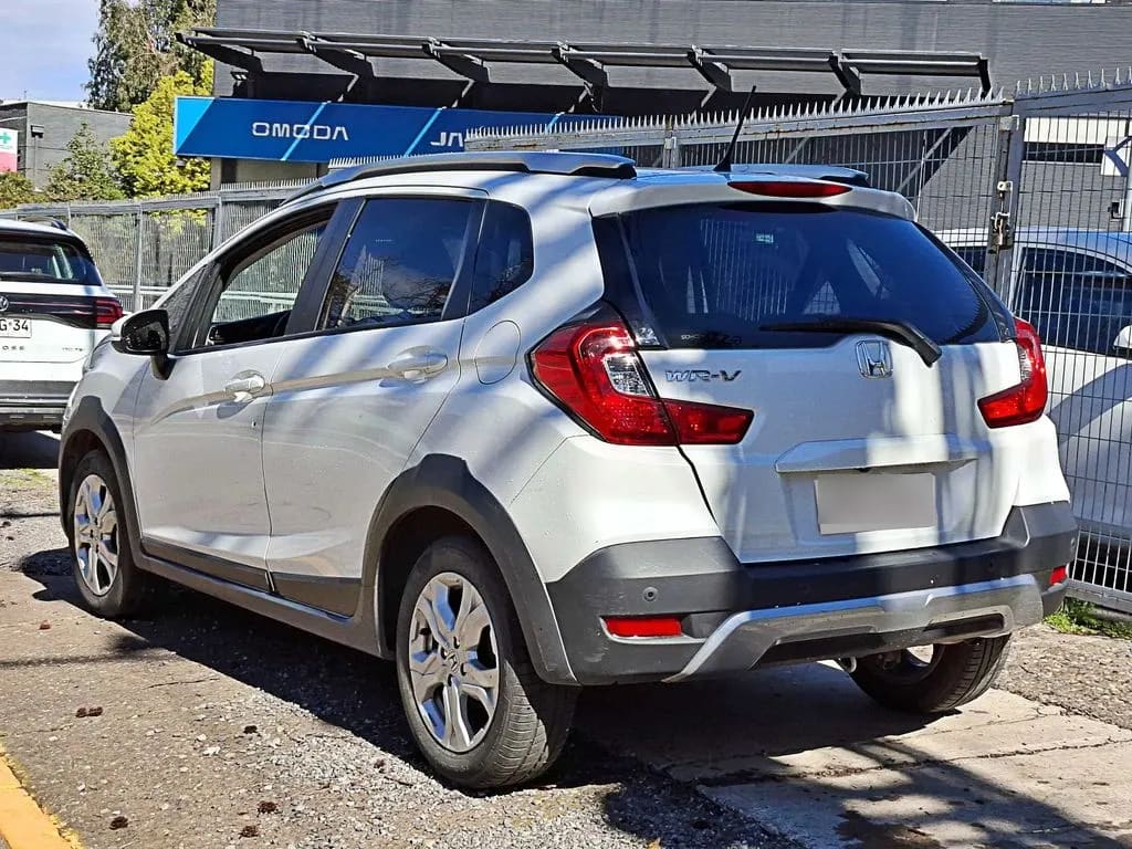 Honda Wr-V 1.5 Lx 4x2 Cvt At 5p año 2022