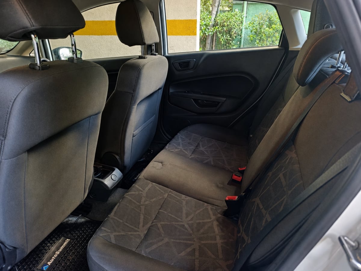 Ford Fiesta Se año 2013