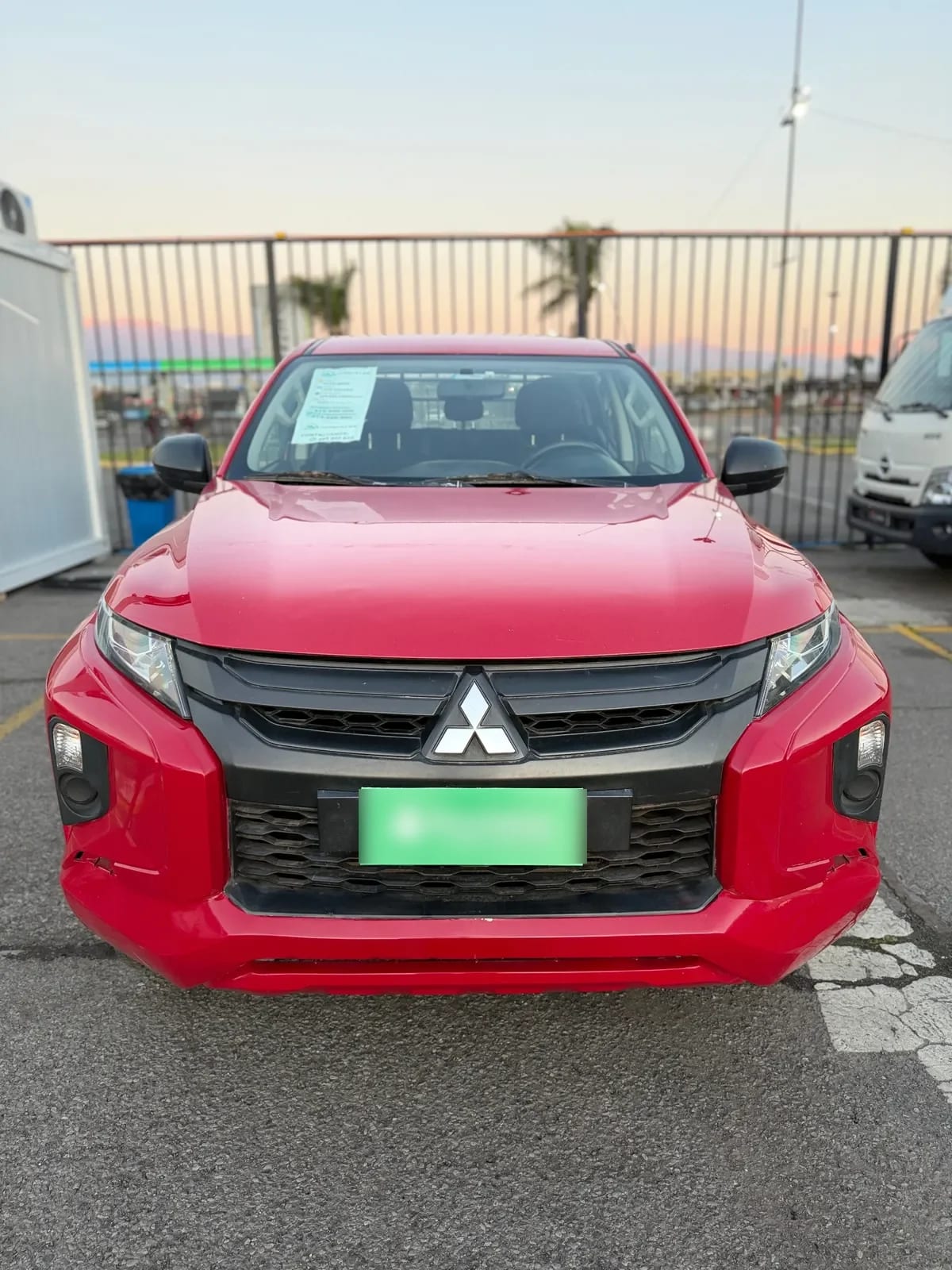 MITSUBISHI L200 2.4 Katana Crm Mt 4x4 Diesel año 2022