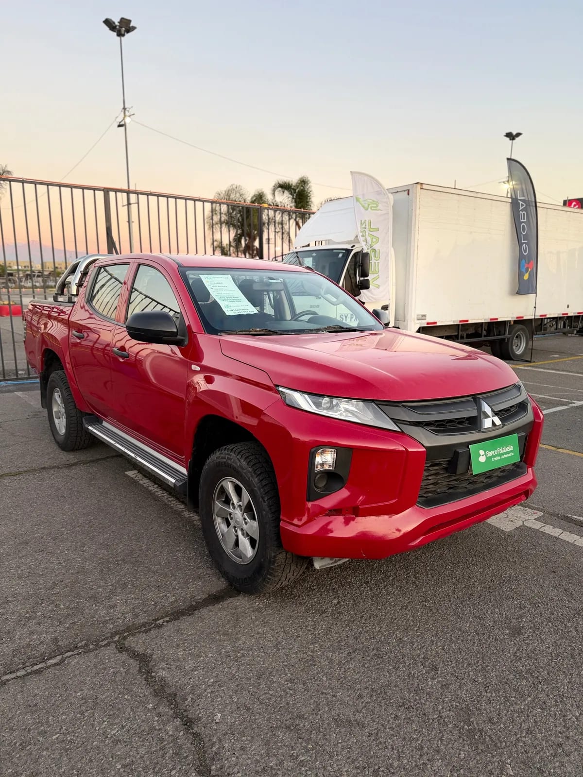 MITSUBISHI L200 2.4 Katana Crm Mt 4x4 Diesel año 2022