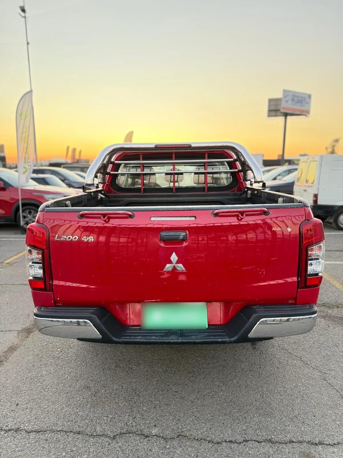 MITSUBISHI L200 2.4 Katana Crm Mt 4x4 Diesel año 2022