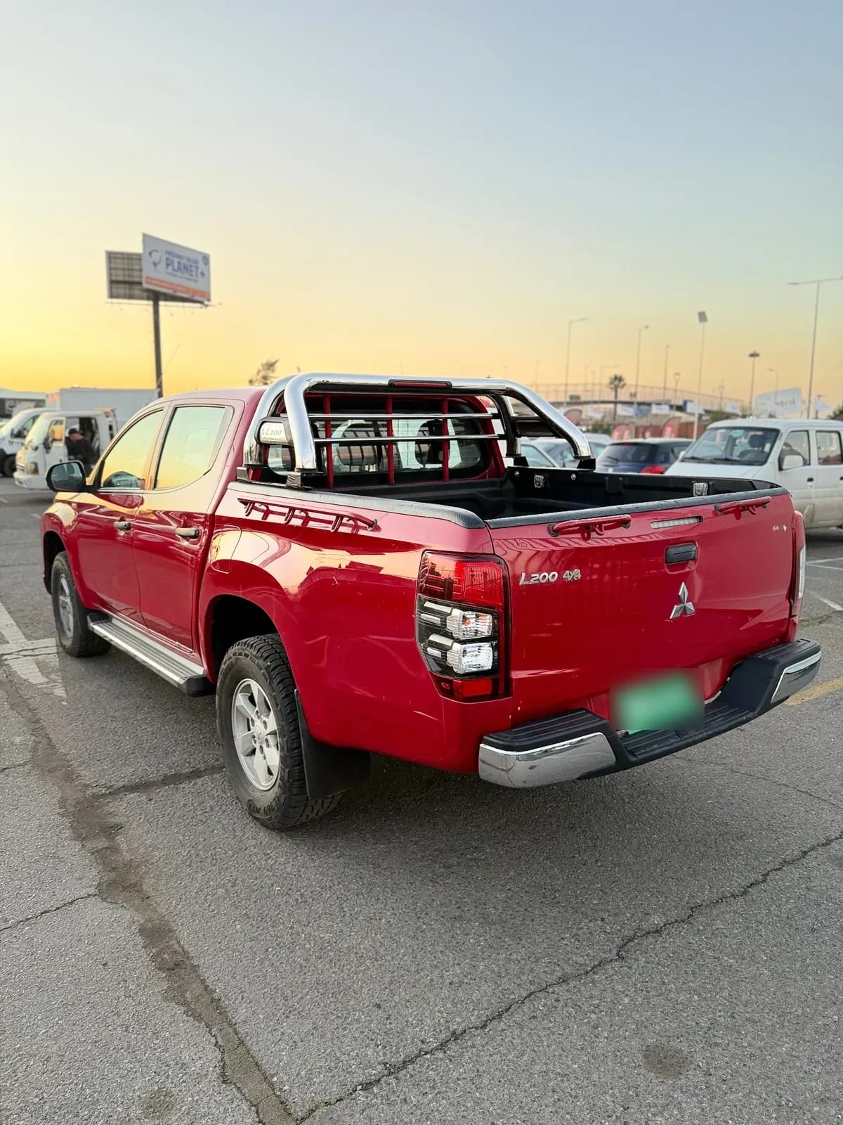 MITSUBISHI L200 2.4 Katana Crm Mt 4x4 Diesel año 2022