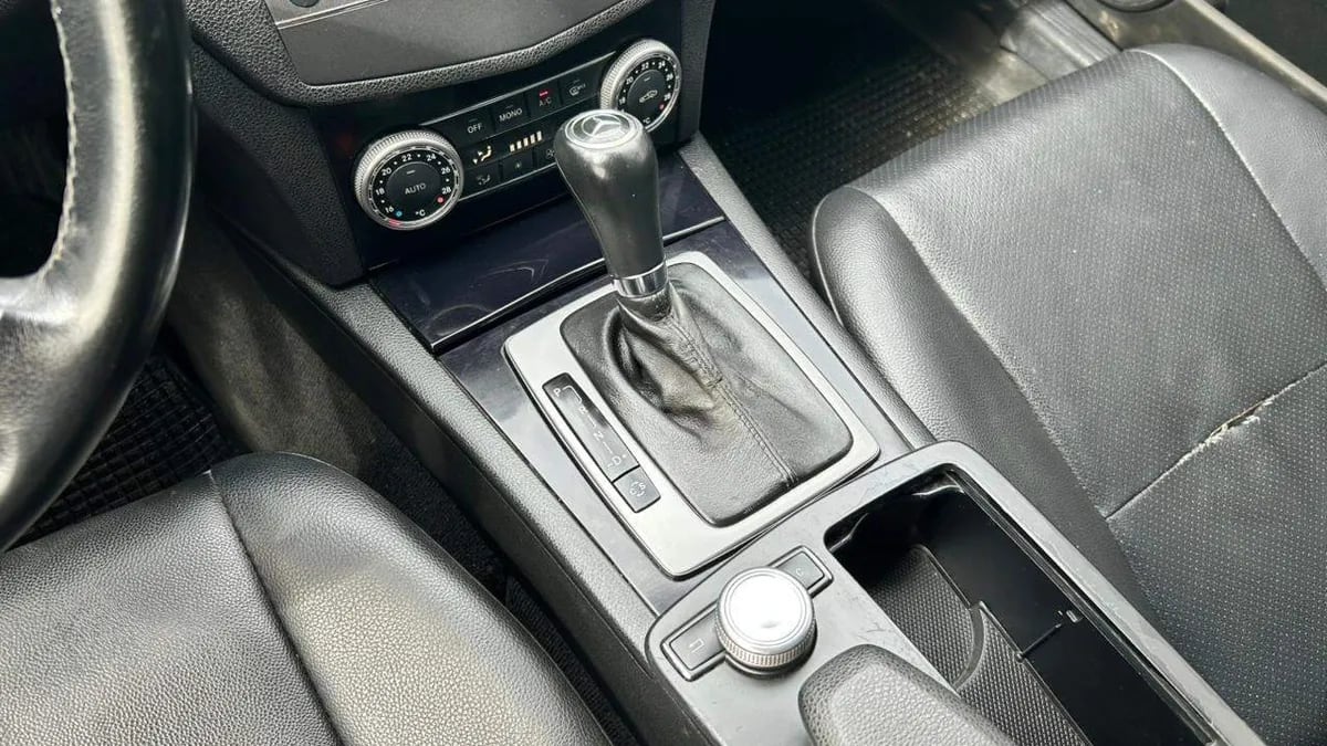 Mercedes-Benz C180 Cgi Blue Efficiency 1.8 Aut año 2011