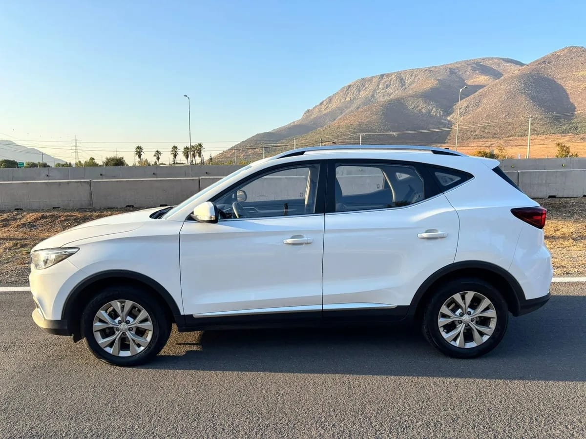 MG ZS 1.5 Std Mt año 2025