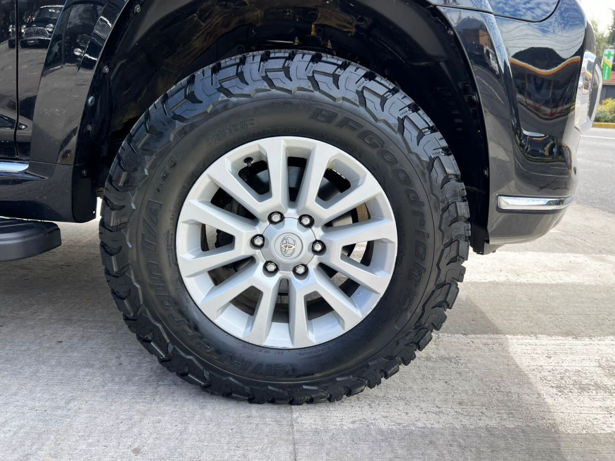 Toyota 4 Runner Limited 4x4 año 2021