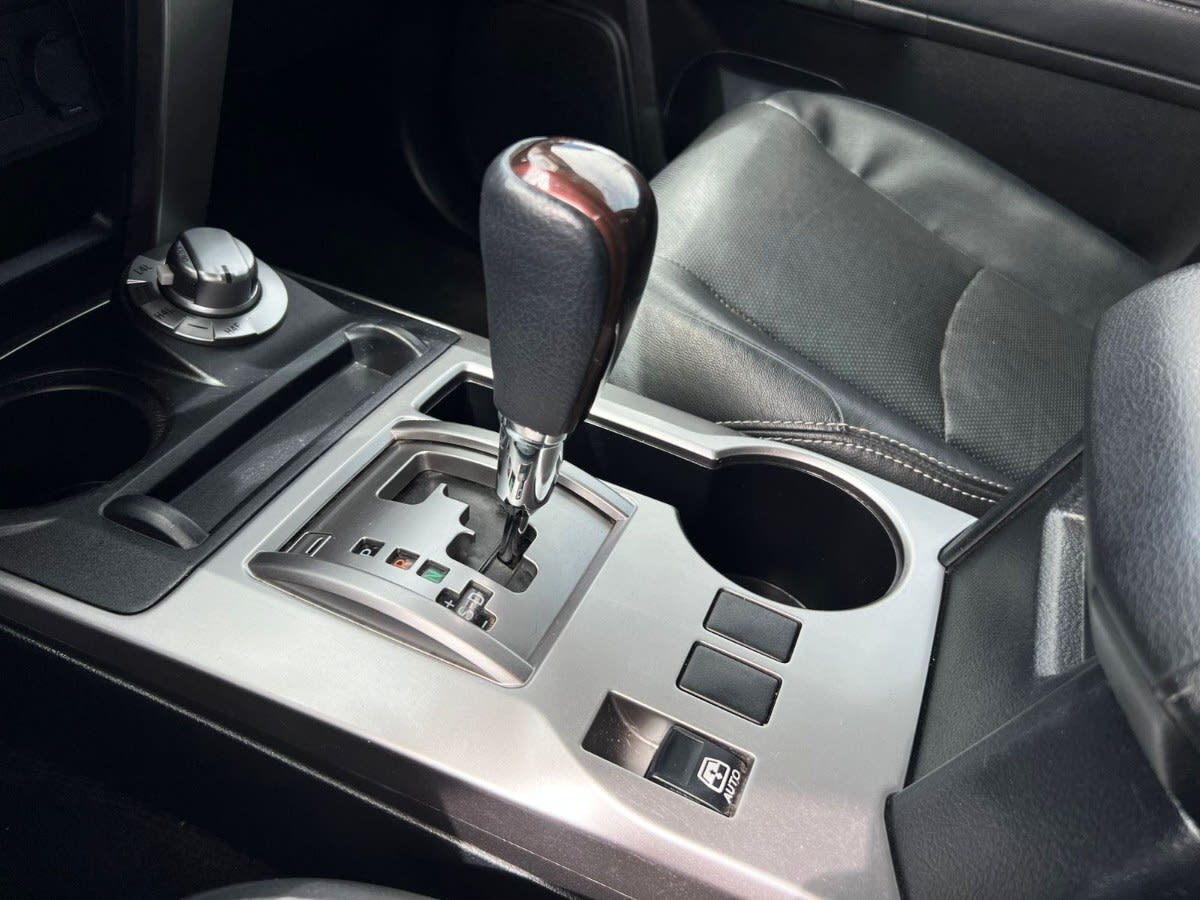 Toyota 4 Runner Limited 4x4 año 2021