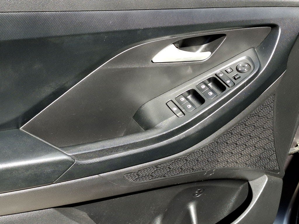 Hyundai Creta Su2id Mpi 1.5 año 2024