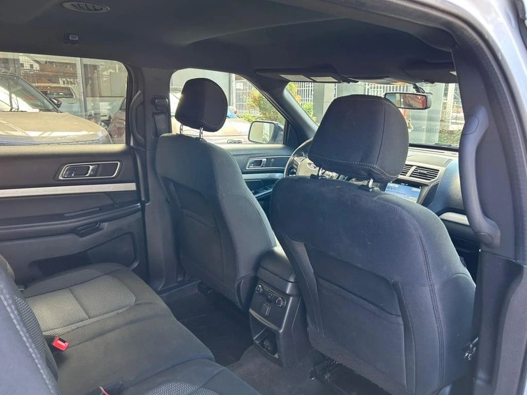 Ford Explorer 3.5 Xlt 4x2 3 Corridas At 5p año 2017