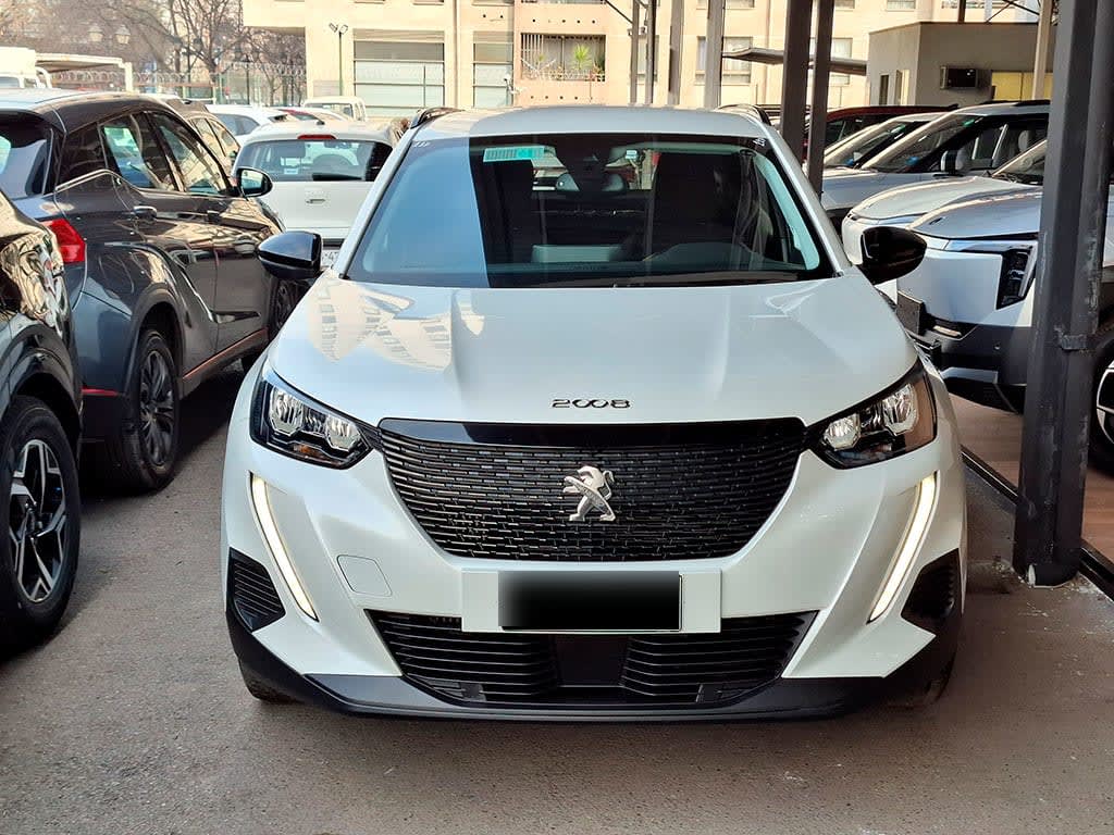 Peugeot 2008 1.2 Active Puretech año 2023