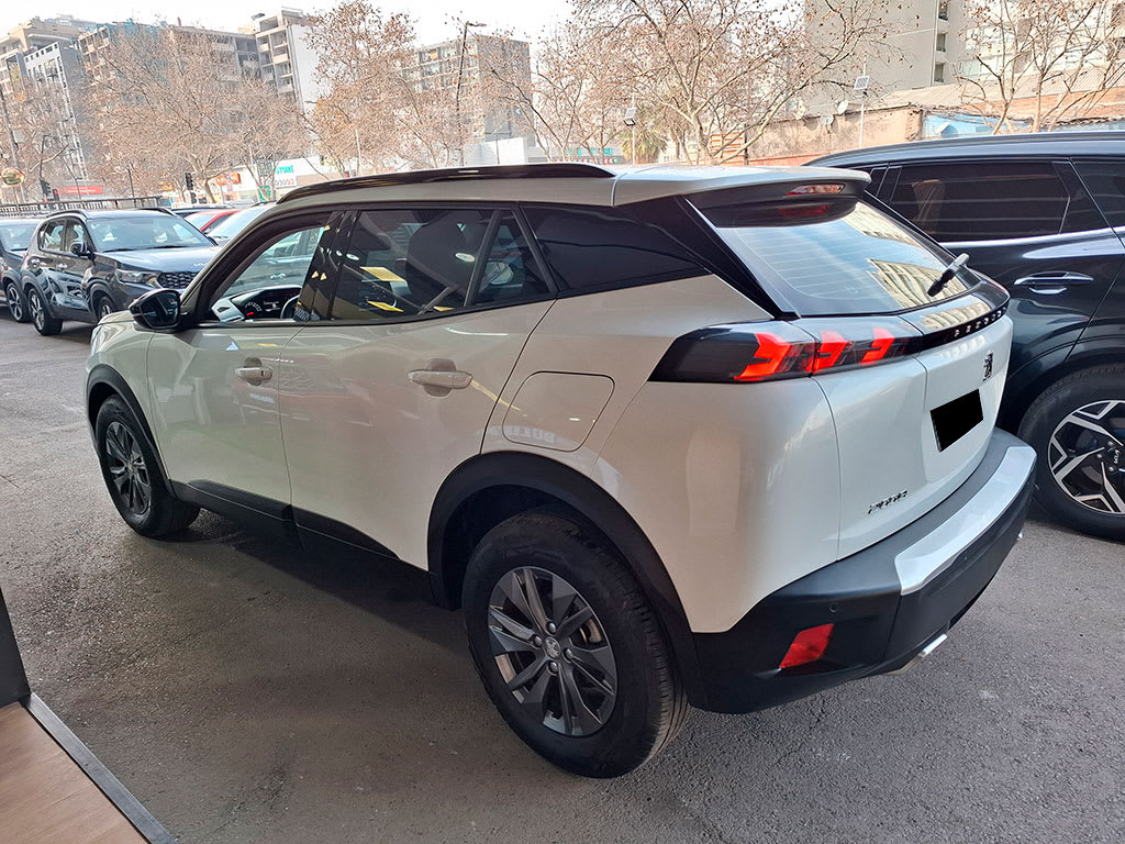 Peugeot 2008 1.2 Active Puretech año 2023