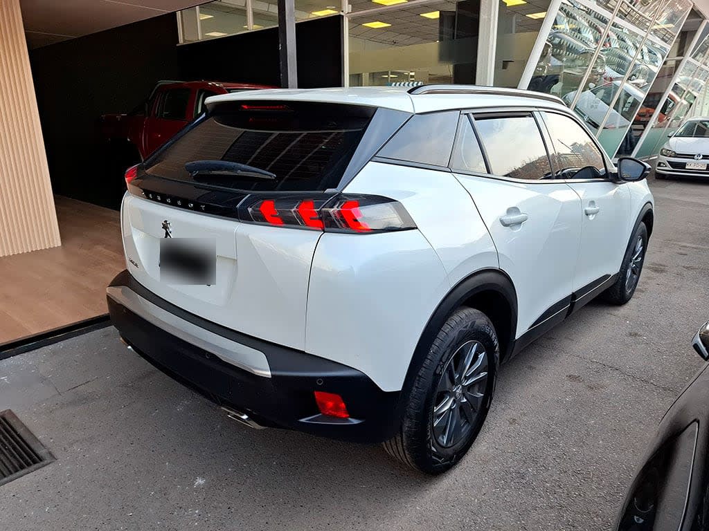 Peugeot 2008 1.2 Active Puretech año 2023