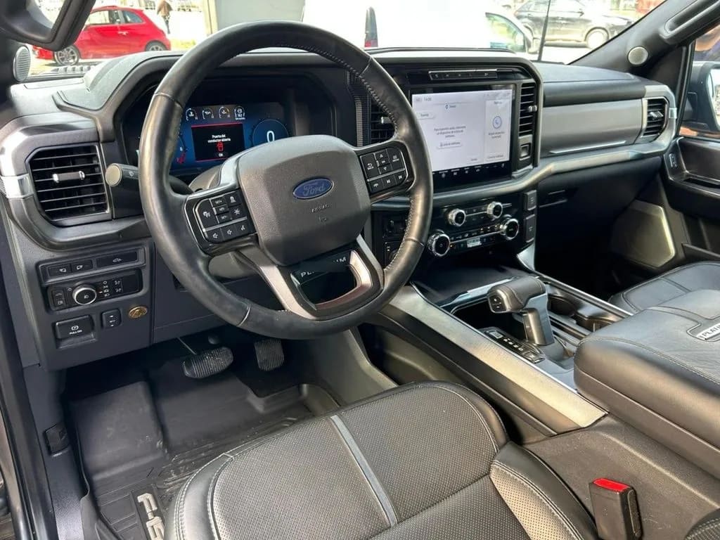 Ford F-150 Fhev Platinum 4x4 3.5 Aut año 2025