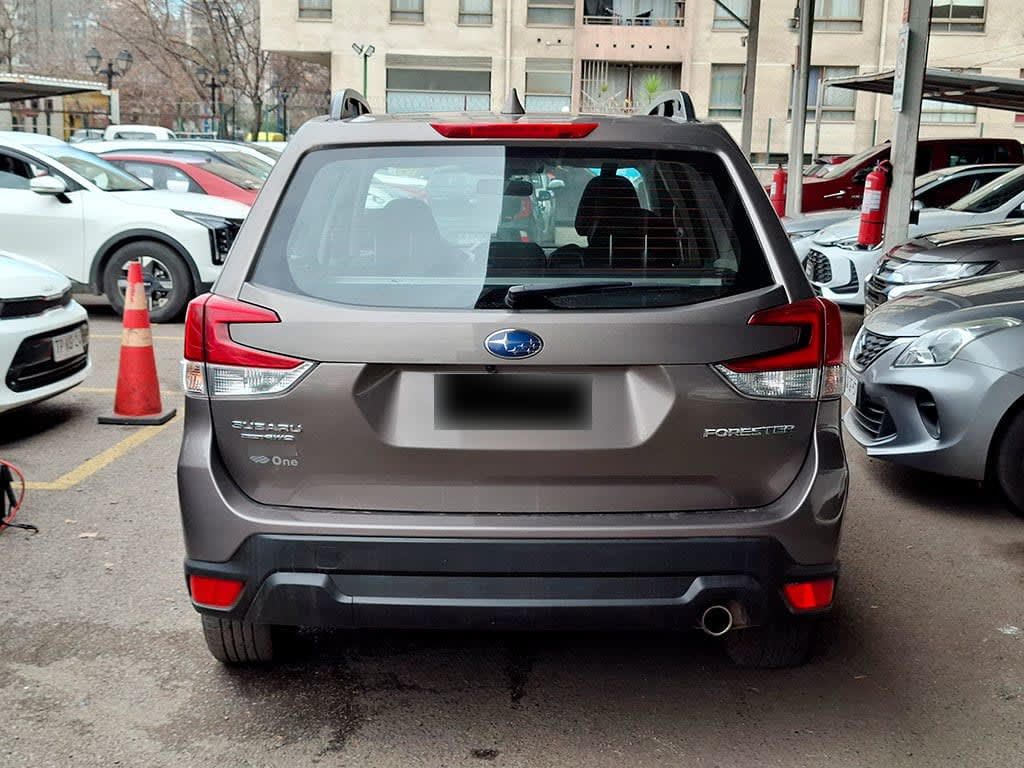 Subaru Forester 2.0i X Awd año 2022
