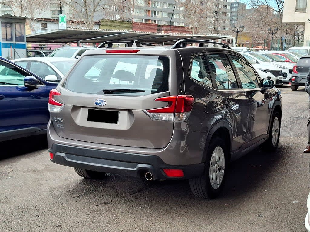 Subaru Forester 2.0i X Awd año 2022