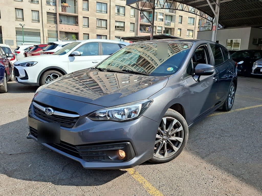 Subaru Impreza Cvt 4x4 2.0 At año 2021