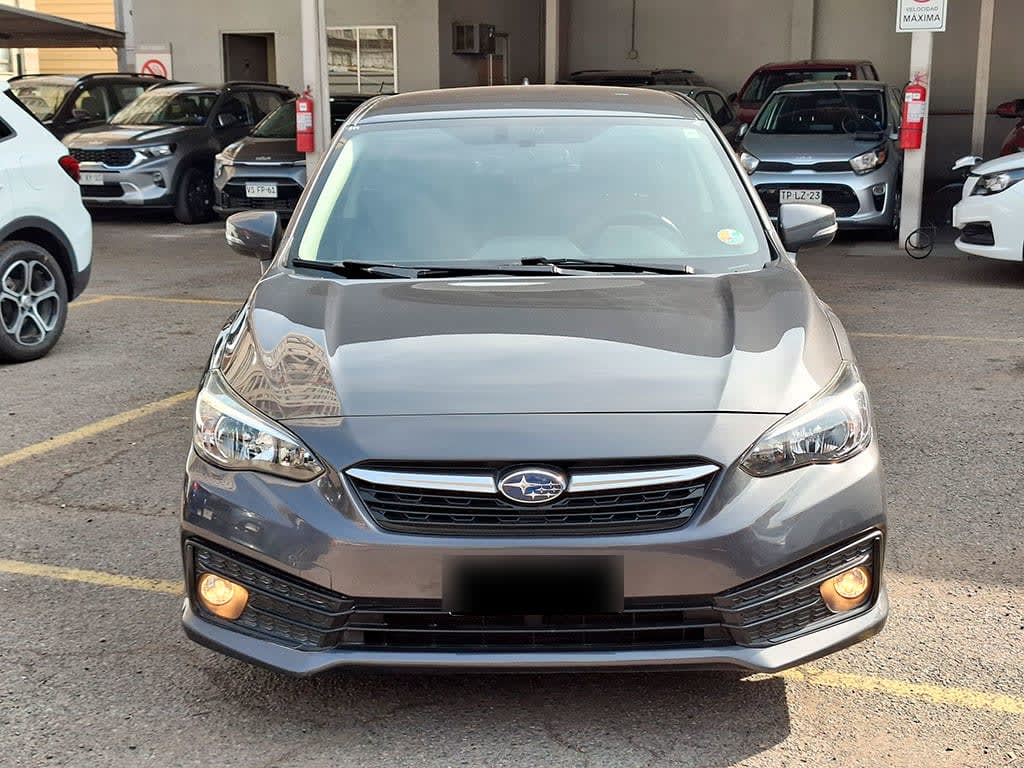 Subaru Impreza Cvt 4x4 2.0 At año 2021