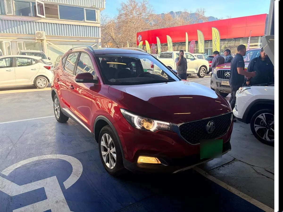 MG Mg Zs 1.5 Std 4x2 Mt 5p año 2023