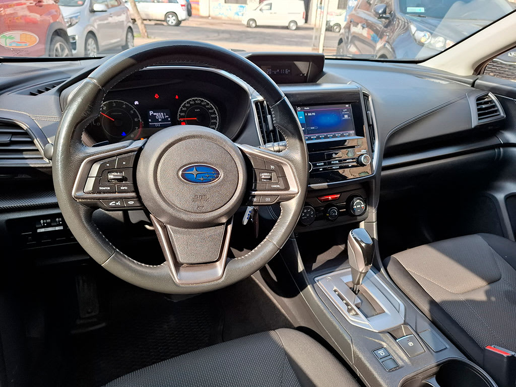 Subaru Impreza Cvt 4x4 2.0 At año 2021