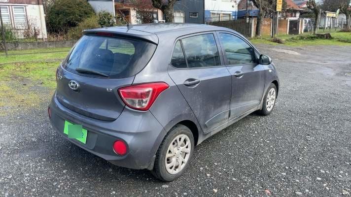 Hyundai Grand I10 1.2 Gls 4x2 Hb Ac 2ab Mt 5p año 2019
