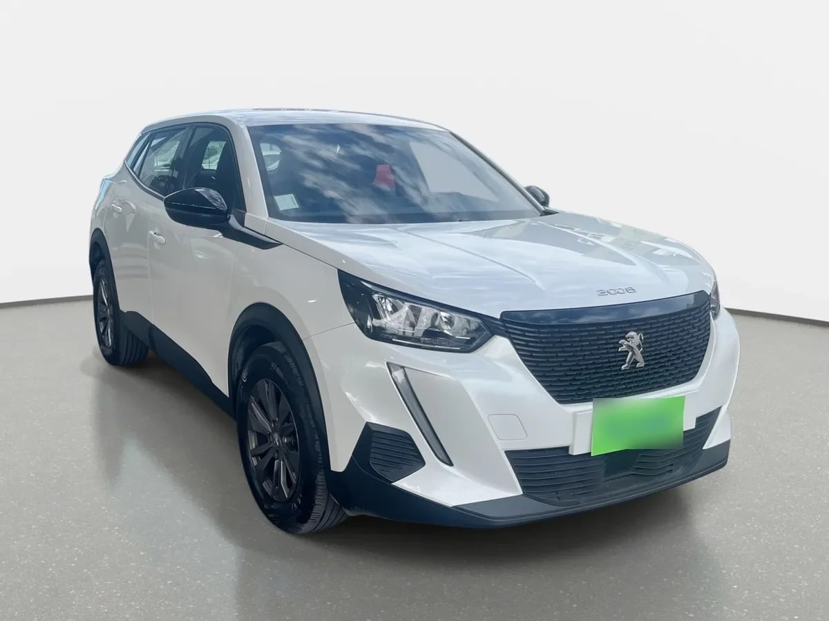 Peugeot 2008 1.2 Active Pack Puretech 130 4x2 Mt 5p año 2024