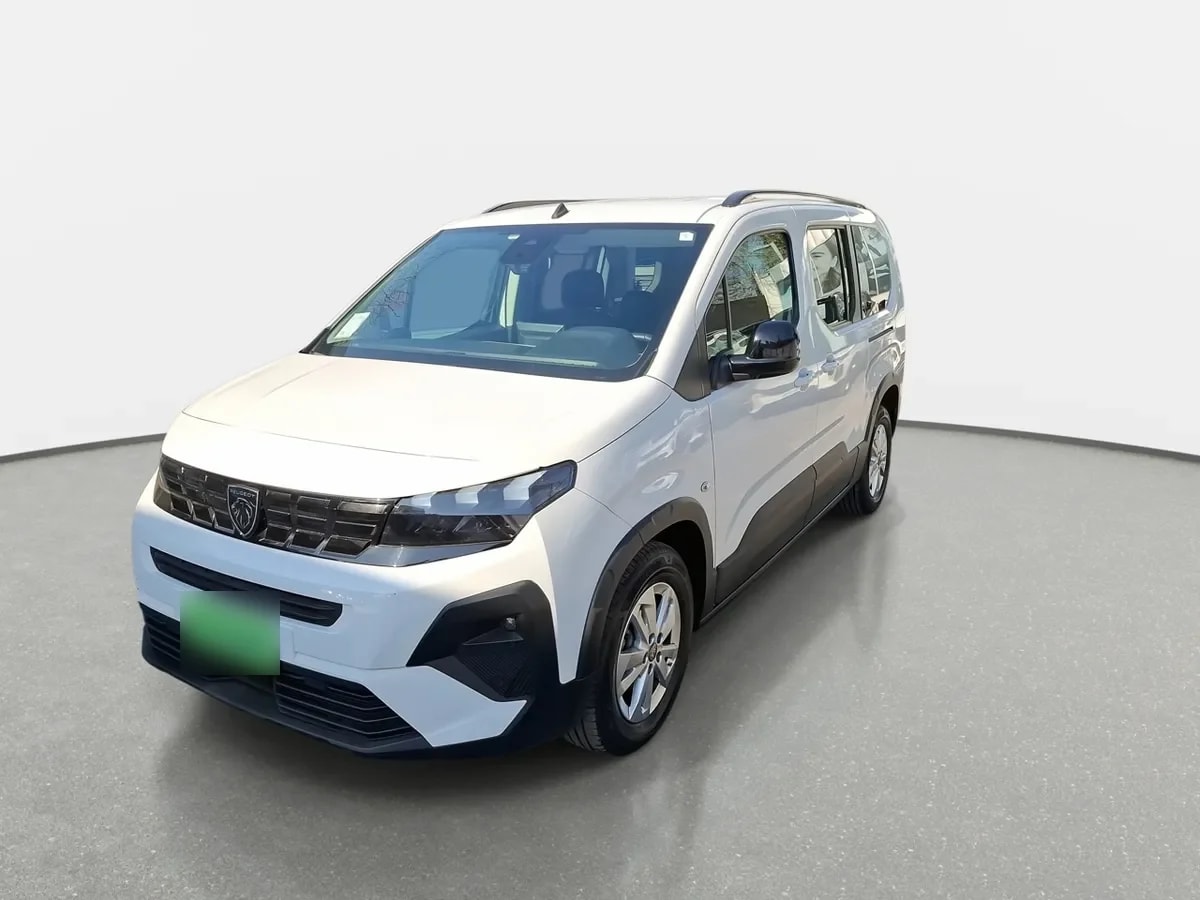 Peugeot Rifter 1.2 Mca Allure Puretech 130 4x2 Eat8 5p año 2026