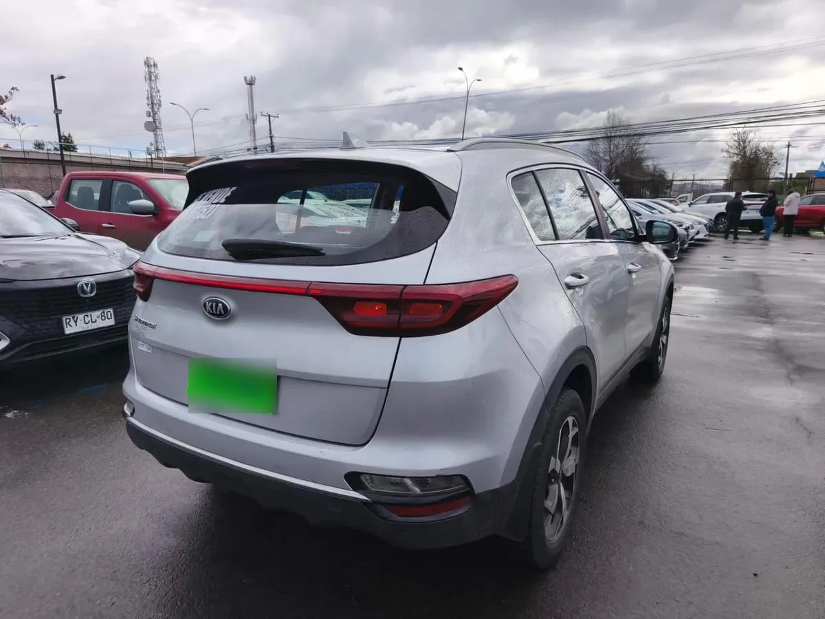 Kia Sportage 2.0 Lx 2wd 6mt 5p año 2021