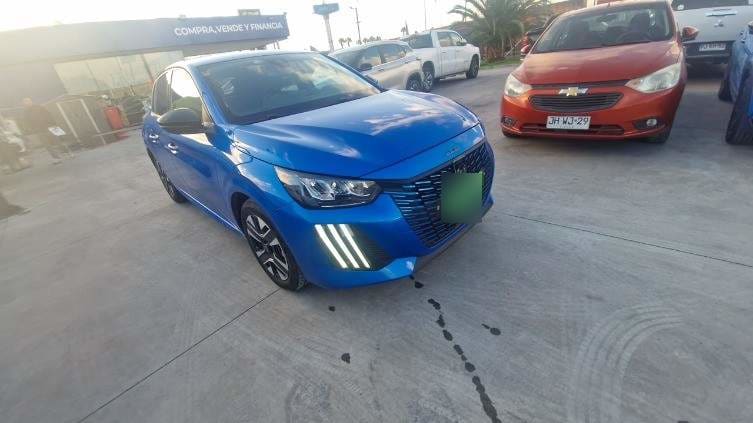 Peugeot 208 1.2 Mca Allure Mhev 136 4x2 Edct6 At 5p año 2026