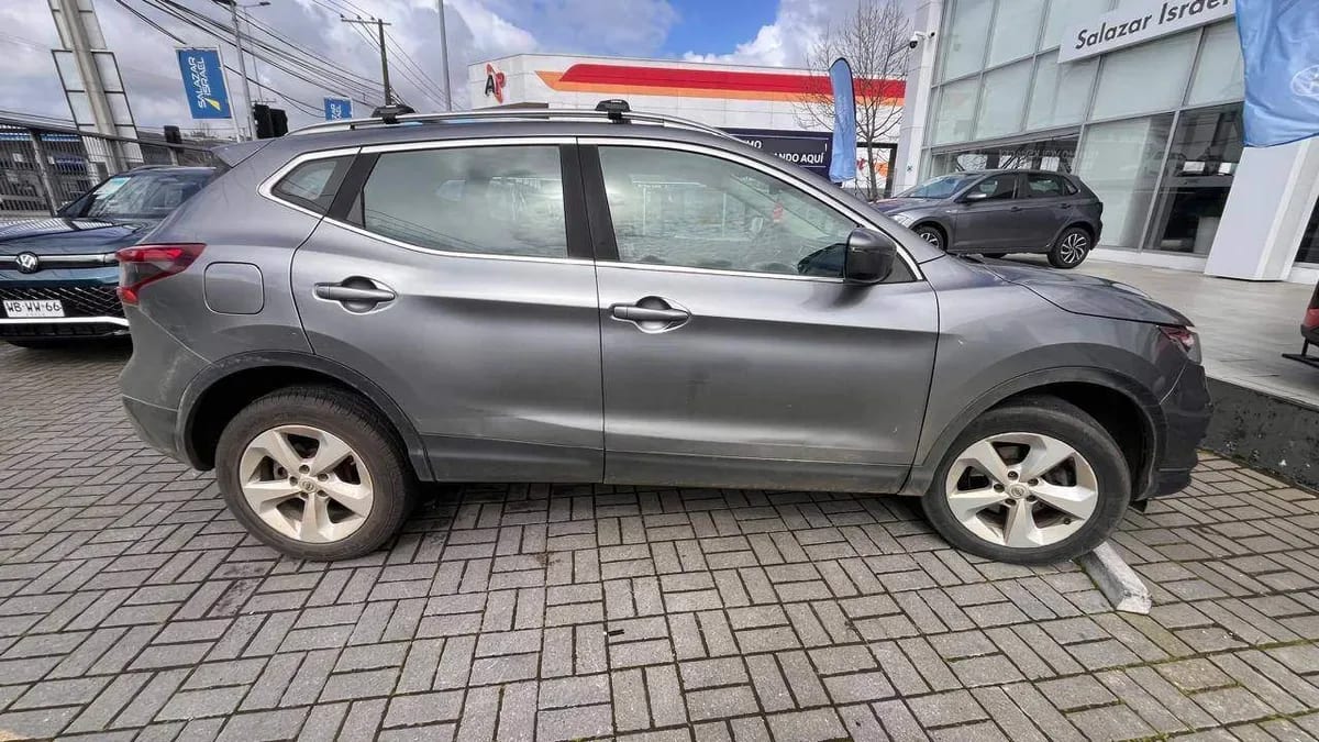 Nissan Qashqai 2.0 Sense 4x2 Mt 5p año 2019