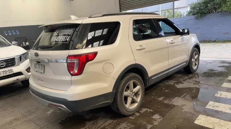 Ford Explorer 3.5 Xlt 4x2 At 5p año 2018