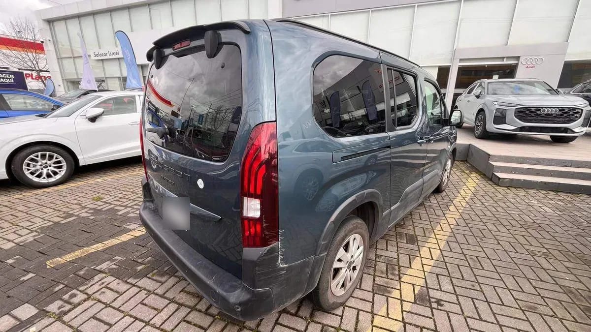 Peugeot Rifter 1.6 Allure Bluehdi Diesel 100hp 4x2 Mt6 5p año 2025