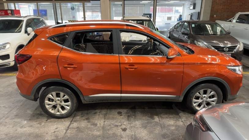 MG Mg Zs 1.5 Std 4x2 Mt 5p año 2023